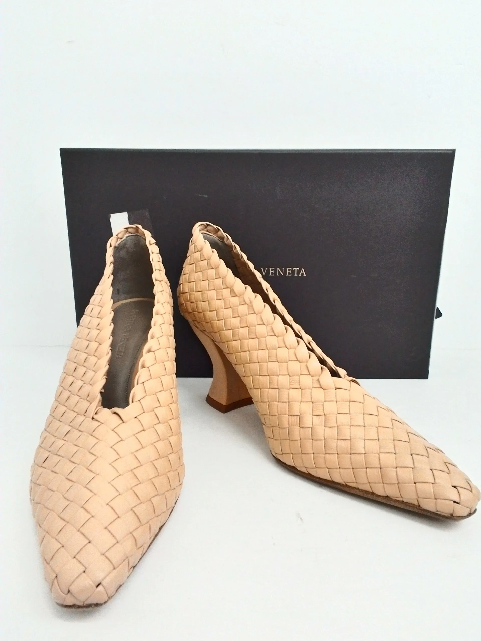 Bottega Veneta Women's Scarpa Cipria Nude Heels Size 37.5