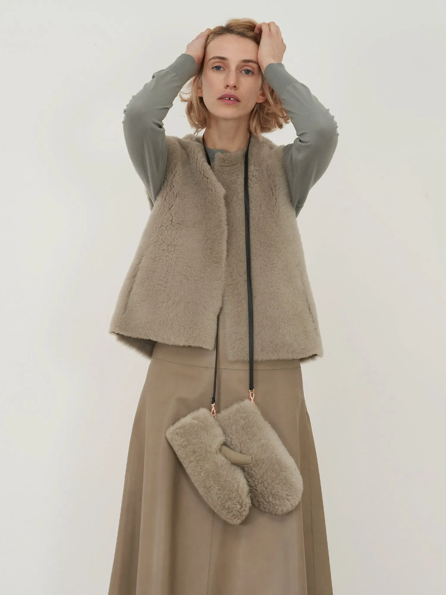 Cashmere Touch Shearling Mittens - Beige