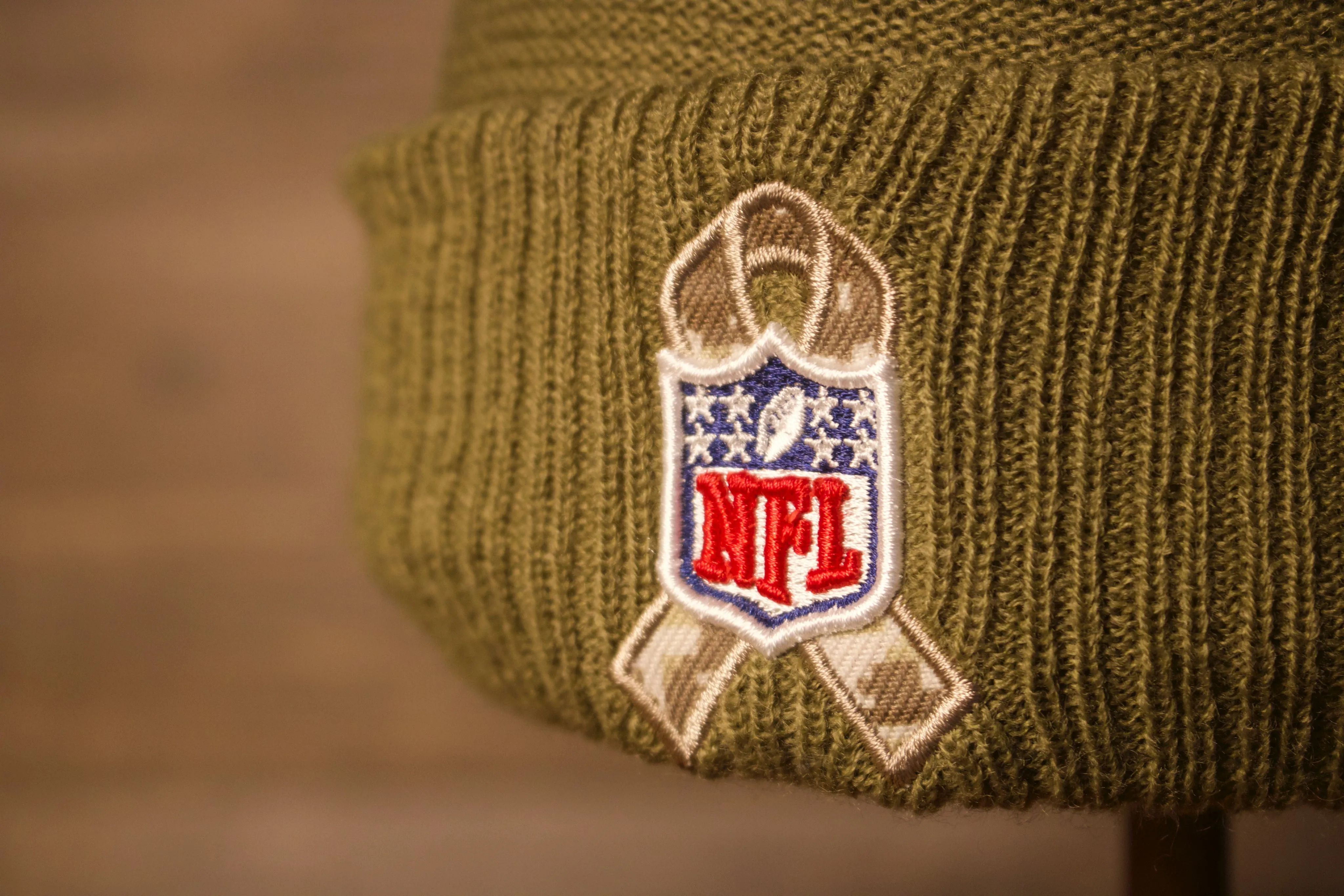 Eagles Youth Beanie | Philadelphia Eagles 2019 Salute To Service Youth Beanie