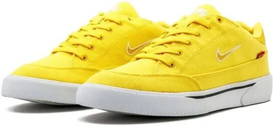 Nike x Supreme SB GTS QS sneakers Yellow