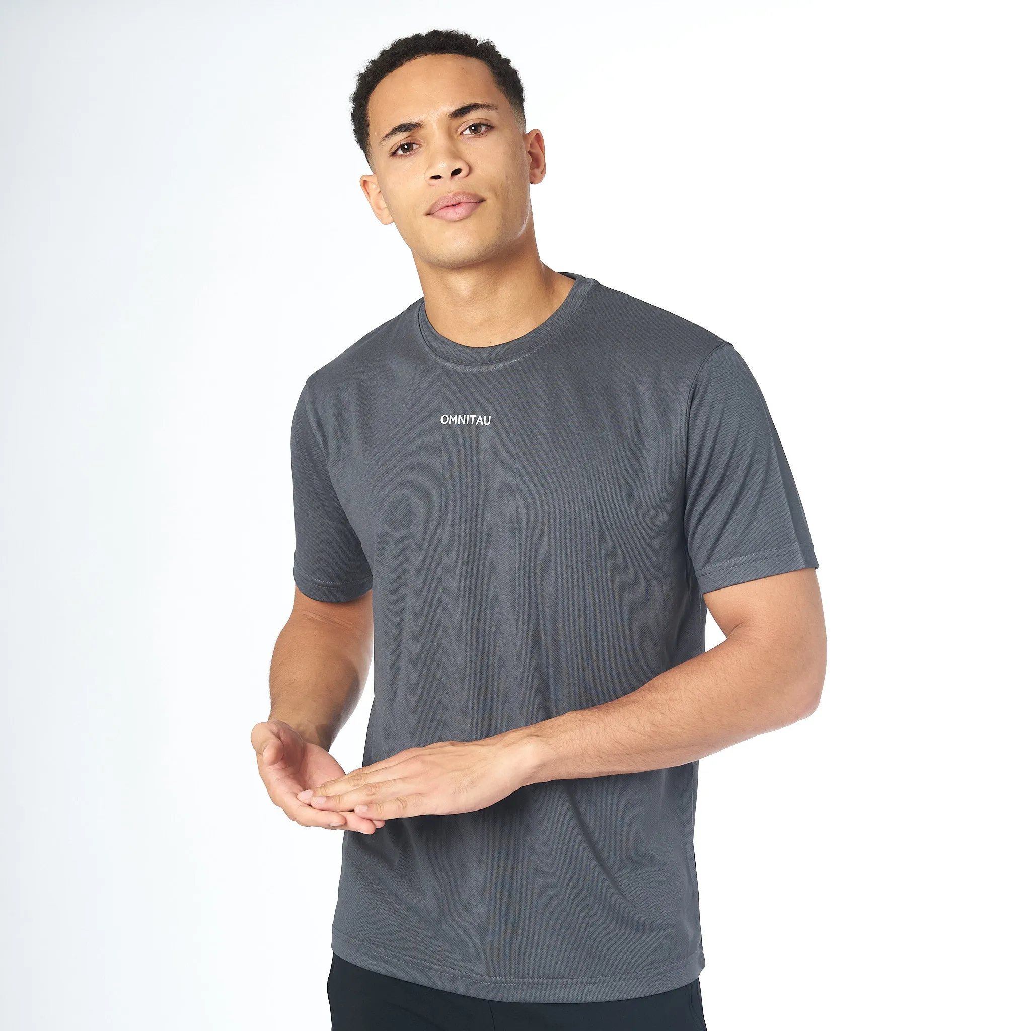 Omnitau Men's Strive Recycled Technical T-Shirt - Charcoal Grey