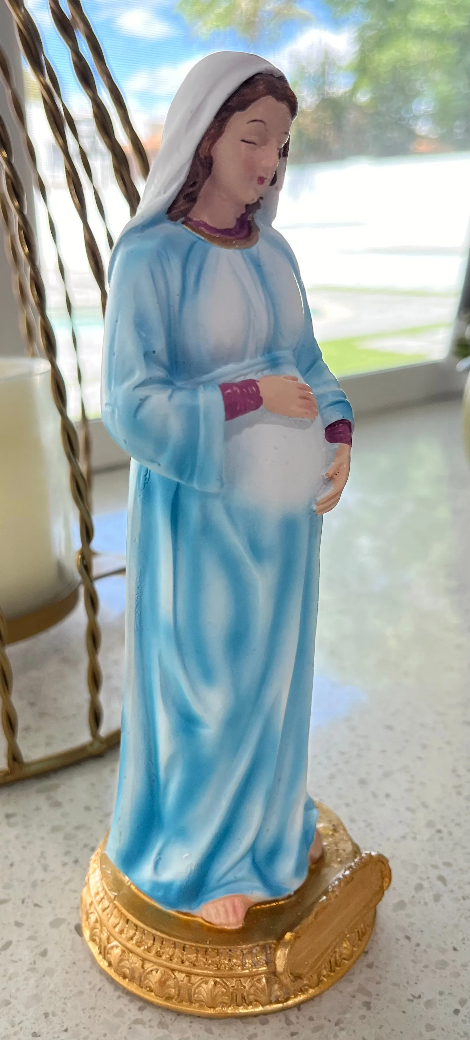 Pregnant Mary Statue - 9 inches tall