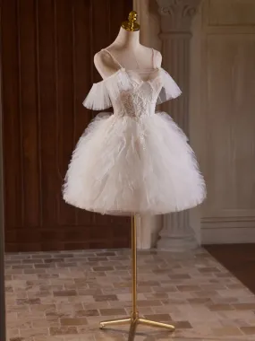 Robe de Soirée à Bretelles Spaghetti et Épaules Dénudées Tulle Longueur Genou