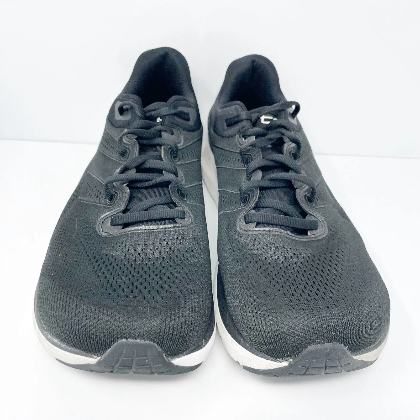 Topo Athletic Mens Phantom 2 Black Running Shoes Sneakers Size 11