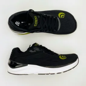 Topo Athletic  Ultrafly 3 - Scarpe da running di seconda mano - Uomo - Nero - 41