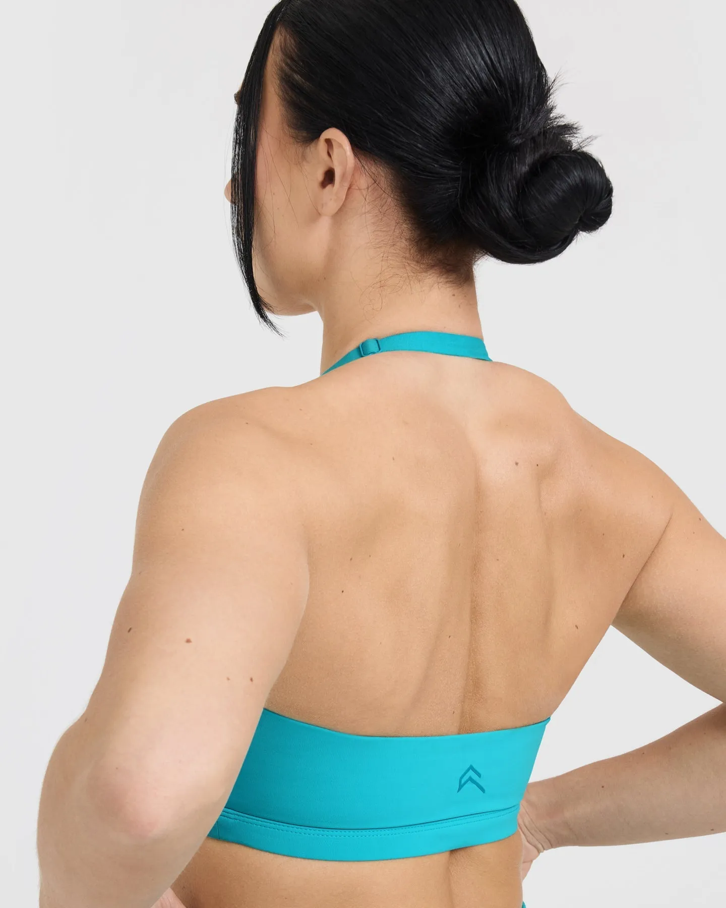 Unified Twist Sports Bra | Aqua Blue