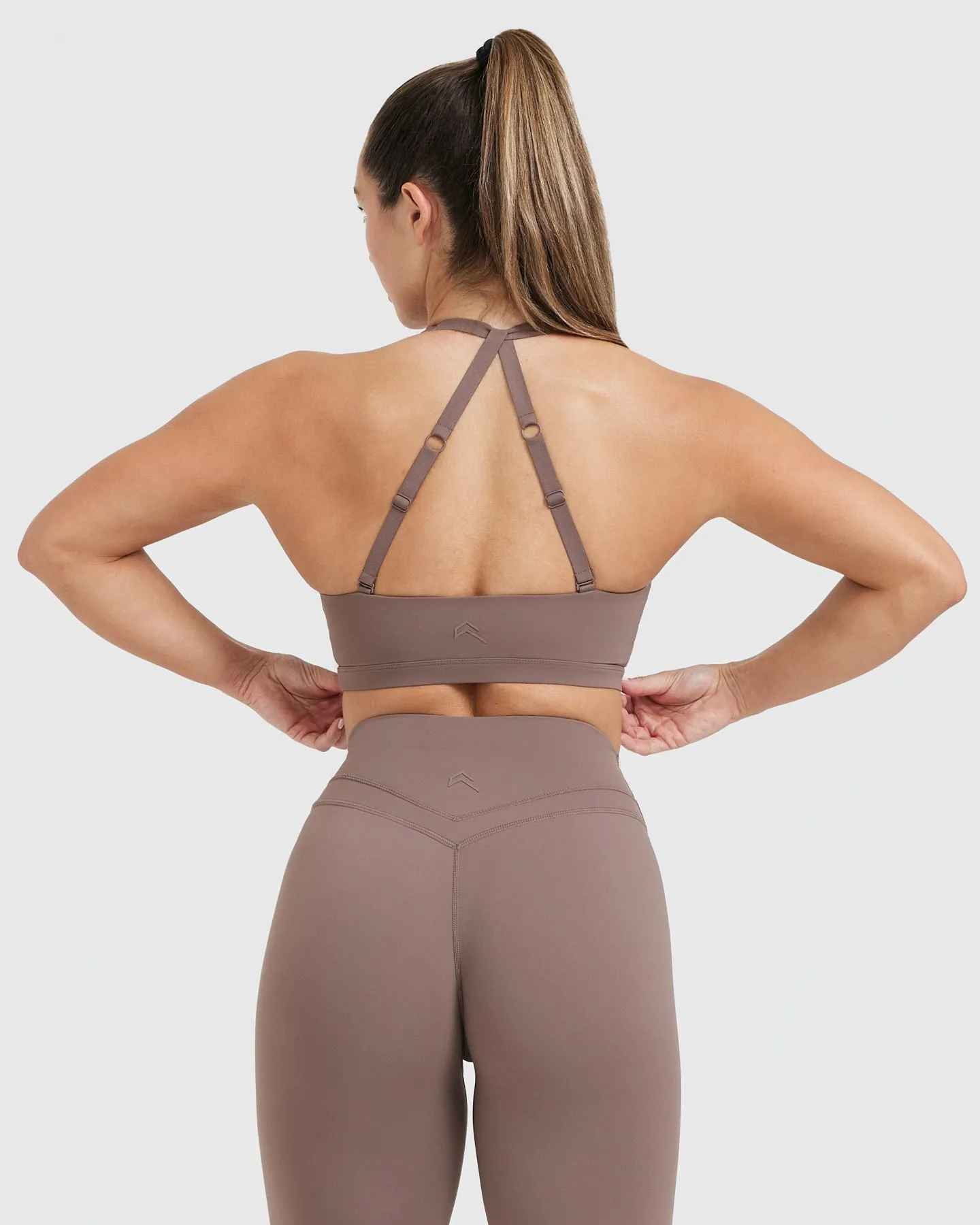 Unified Twist Sports Bra | Cool Brown