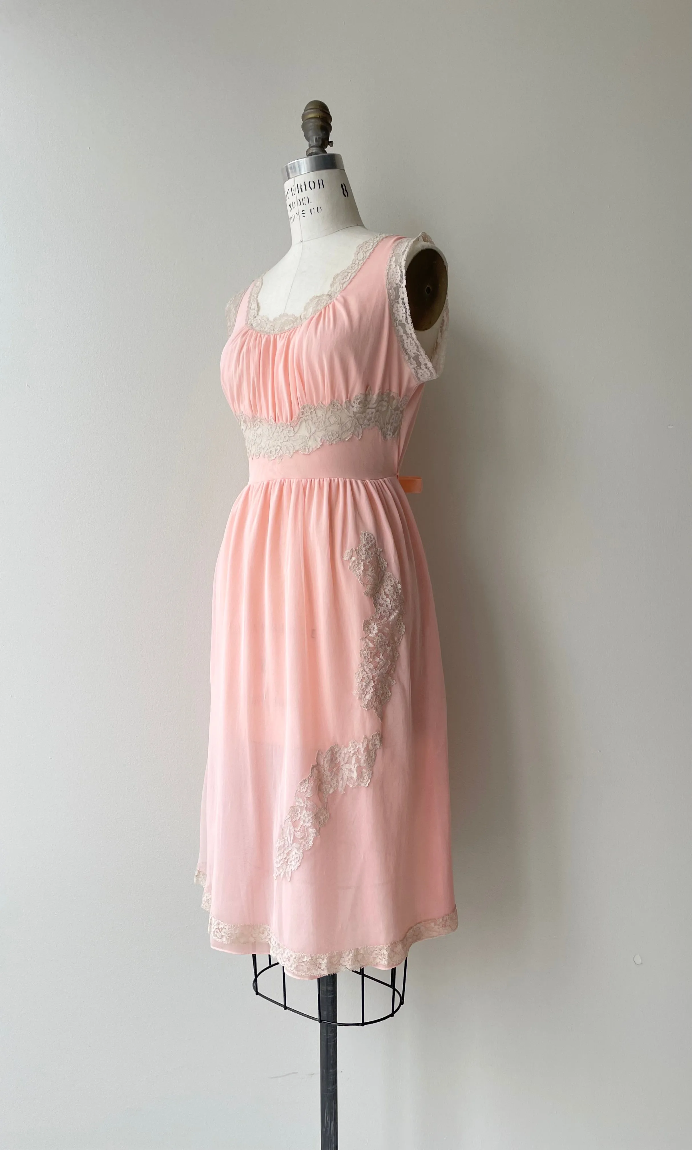 Vintage 1960s Lisle Nightgown